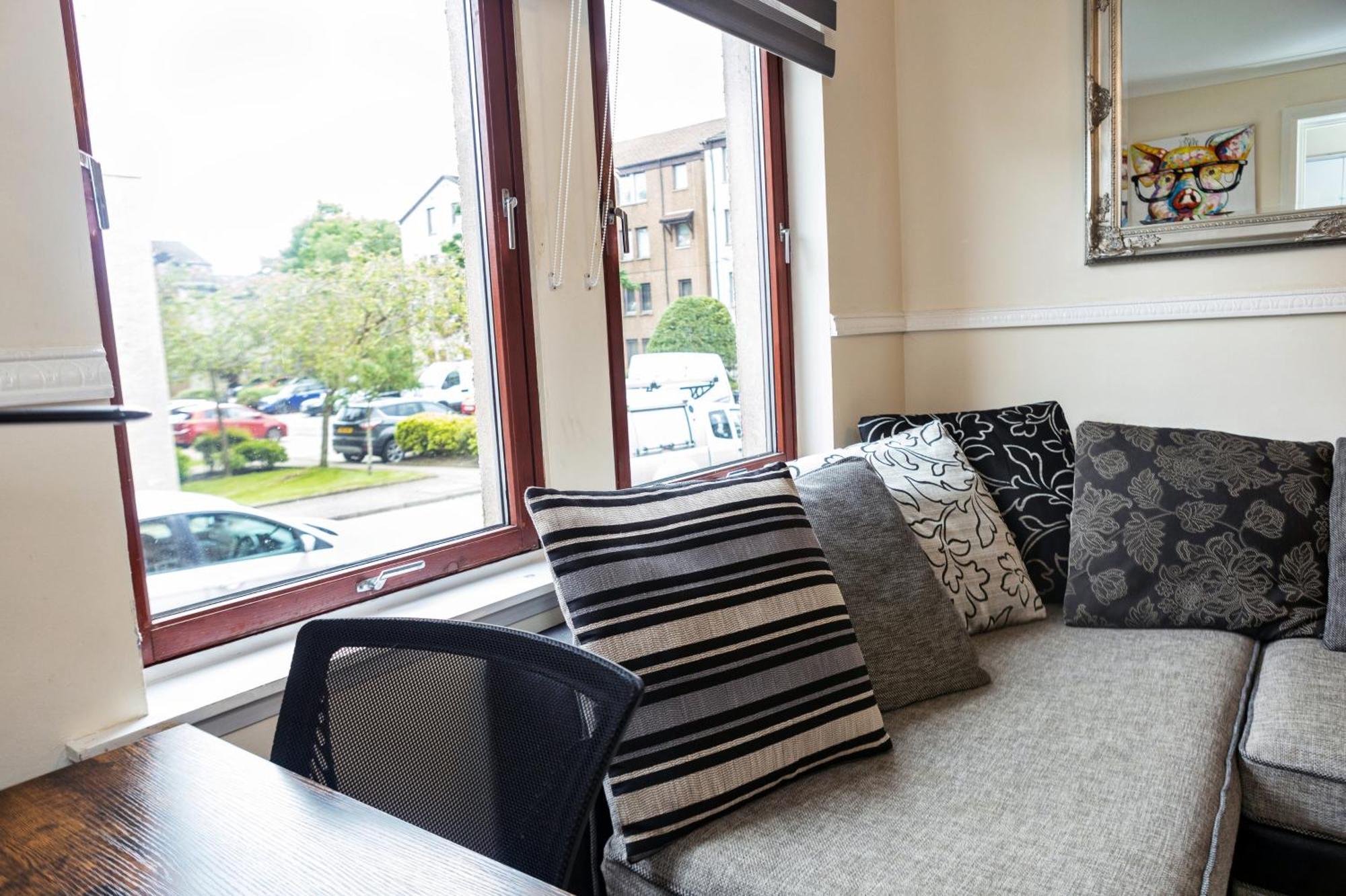 The Summit Apartment - Aberdeen City Centre - Perfect For Long And Short Stay Exterior photo